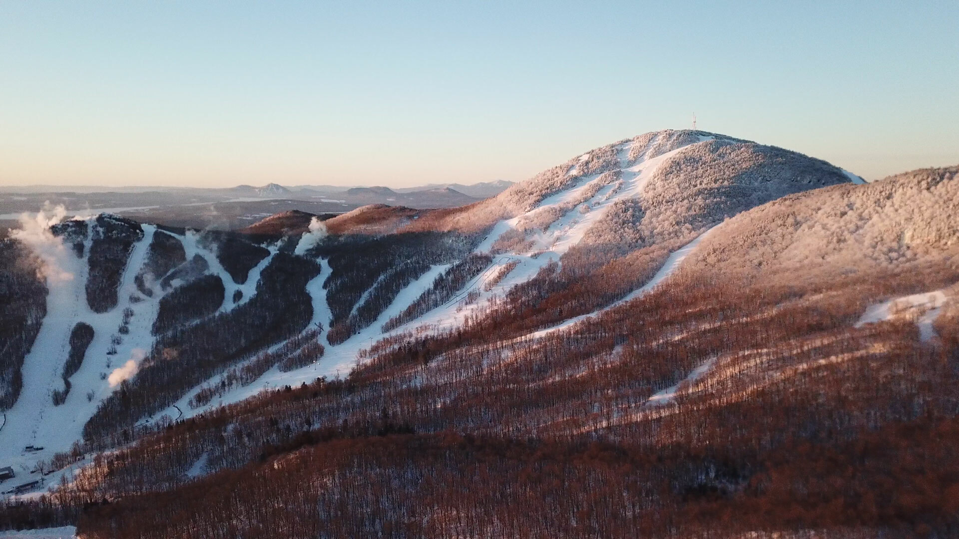 Les Visages du MontOrford, la série Mont Orford